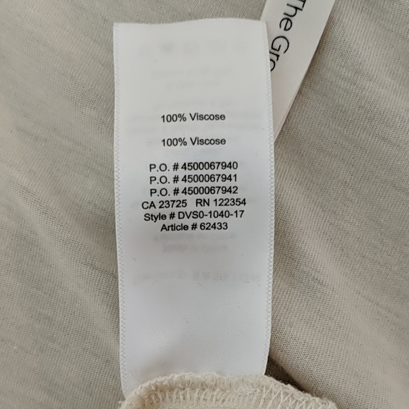 Aritzia Babaton crop, 3/4 sleeve - Picture 5 of 6